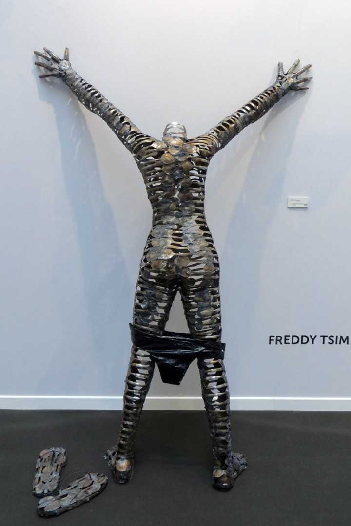 Centre fermé, rêve ouvert_2017_Freddy Tsimba_galerie Angalia