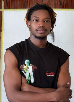 Ngule_Portrait_Galerie Angalia